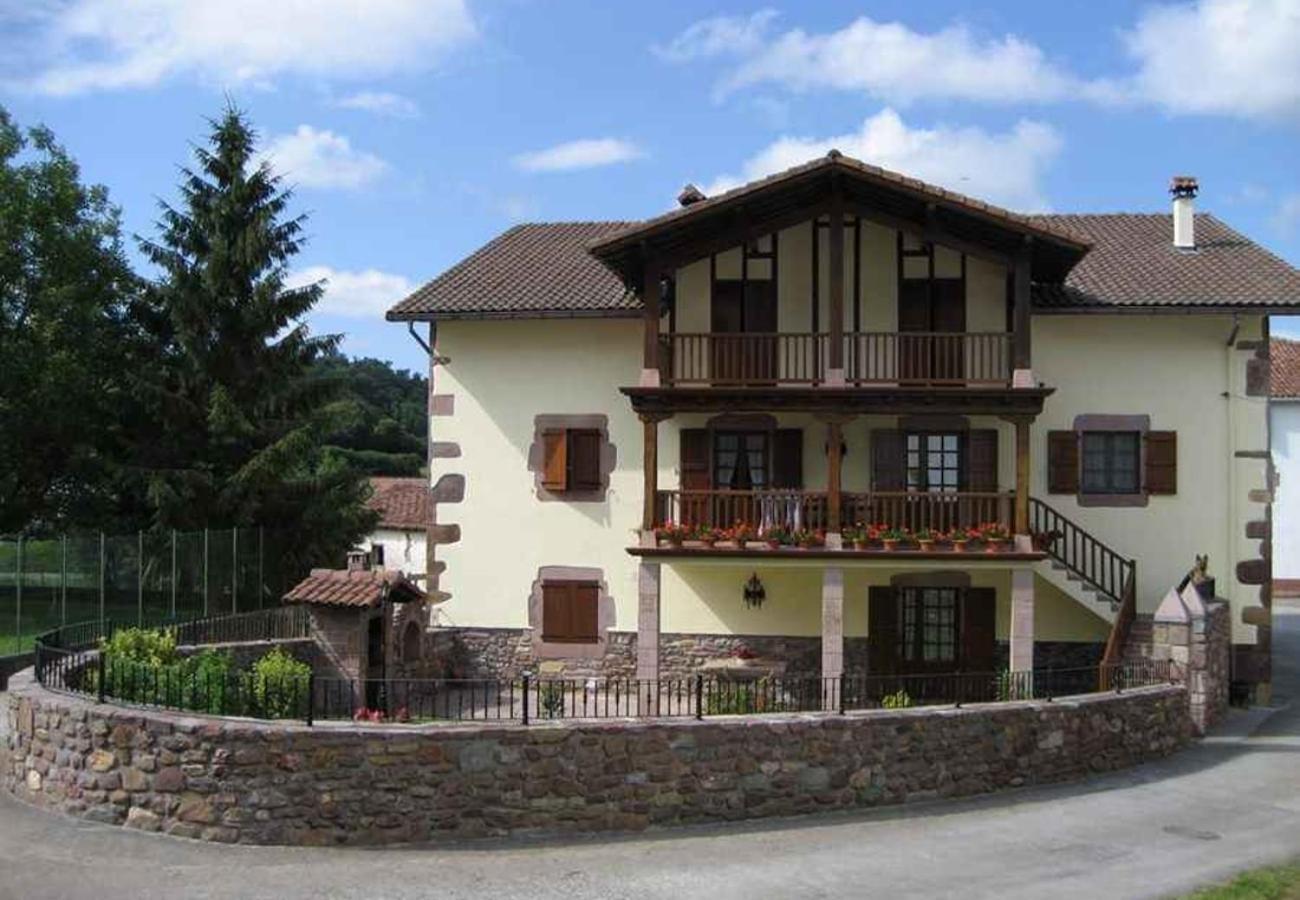 Maison d'hôtes Matxingonea 2 à Urdax Extérieur photo
